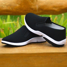 小童马 春季新款老北京布鞋男士休闲散步鞋黑色帆布工作鞋